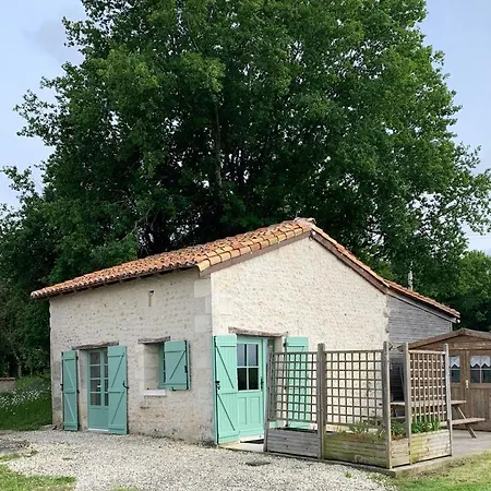 Piaf At Bassinaud Holiday home *