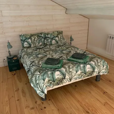 Piaf At Bassinaud * Juignac